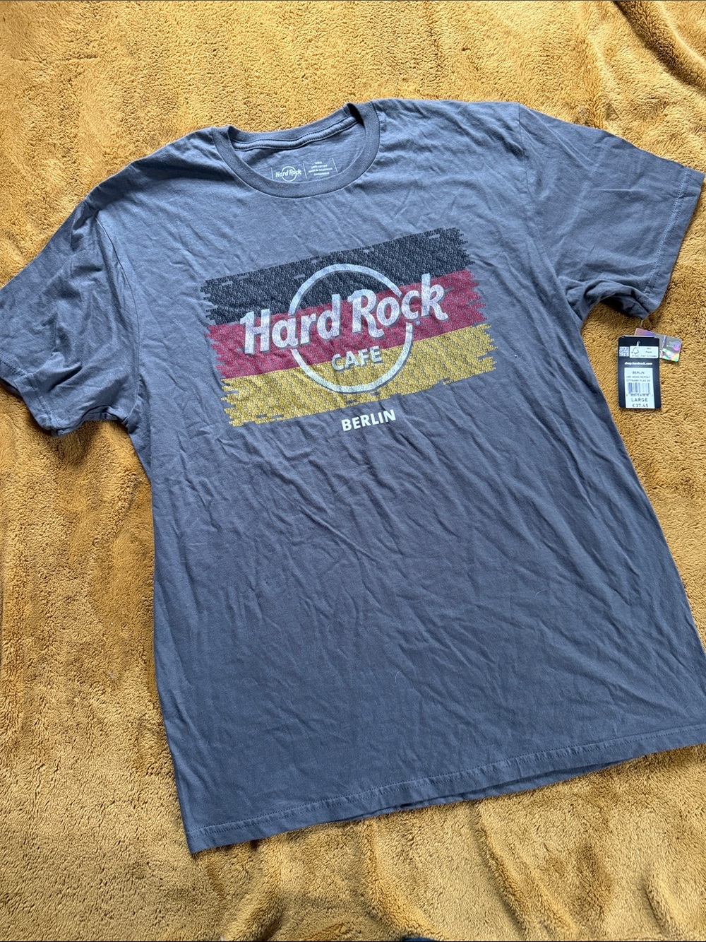 Hard Rock Cafe Berlin Gray Short Sleeve Graphic Tee